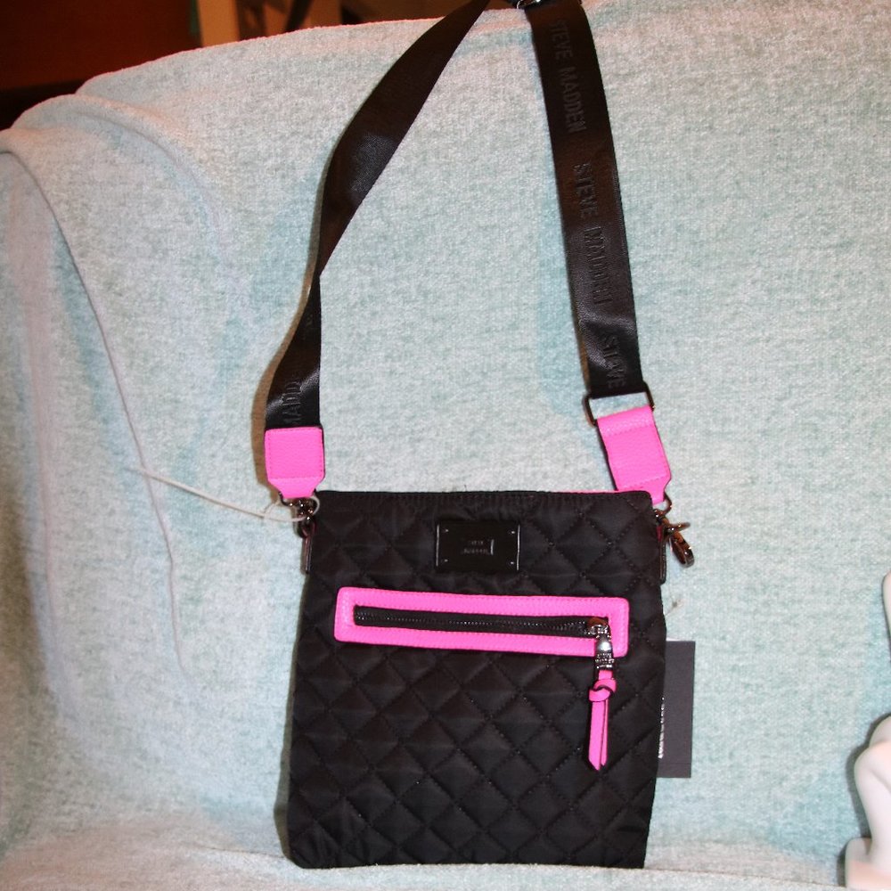 BRAND NEW STEVE MADDEN CROSS BAG FLUORESCENT PINK